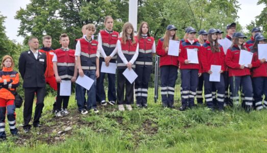 Uroczyste Pasowanie grupy uczniów z SP nr1 na Kadeta Pierwszej Pomocy Maltańskiej