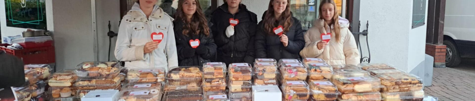 Kiermasz ciast i przetworów