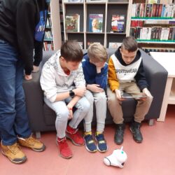 5a z wizytą w bibliotece