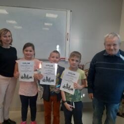 Nasi uczniowie biorą udział w turnieju szachowym