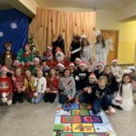 Mikołaj i ,,Diabeł" odwiedzają uczniów naszej szkoły