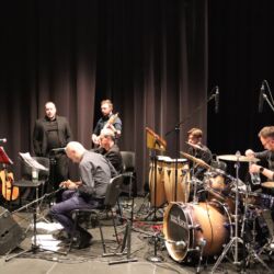 Koncert przygotowany przez uczniów i nauczycieli naszej szkoły.