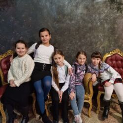 Uczniowie 3a w Teatrze Groteska