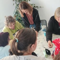 Uczniowie 5b z wizytą w Domu Samopomocy